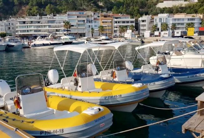 Rent Boats CBE