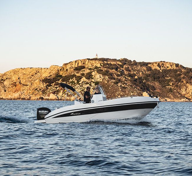 barco disponible para alquilar