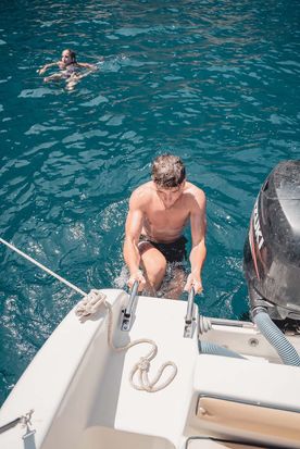 Rent Boats CBE saver 520